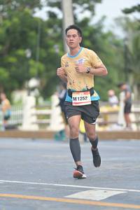 BIB: 1252
                            <button type="button" onclick="openModal(13156278)" class="btn btn-primary btn-sm float-right btn-popup" data-toggle="modal" data-target=".modal-high-quality">
                        <i class="fas fa-shopping-cart"></i> Add to Cart
                    </button>
                                            <button type="button" onclick="isThisMe(13156278, true)" class="btn btn-success btn-sm float-right btn-popup btn-isme hidden" data-toggle="tooltip" data-placement="bottom" title="นี่คือรูปของคุณใช่ไหม คลิกที่นี่เพื่อเอาเข้าอัลบั้ม">
                        <i class="fas fa-plus"></i> Add to album
                    </button>
                    <button type="button" onclick="isThisMe(13156278, false)" class="btn btn-warning btn-sm float-right btn-popup btn-isnotme hidden">
                        <i class="fas fa-ban"></i> Remove from album
                    </button>