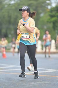 BIB: 5032
                            <button type="button" onclick="openModal(13150141)" class="btn btn-primary btn-sm float-right btn-popup" data-toggle="modal" data-target=".modal-high-quality">
                        <i class="fas fa-shopping-cart"></i> Add to Cart
                    </button>
                                            <button type="button" onclick="isThisMe(13150141, true)" class="btn btn-success btn-sm float-right btn-popup btn-isme hidden" data-toggle="tooltip" data-placement="bottom" title="นี่คือรูปของคุณใช่ไหม คลิกที่นี่เพื่อเอาเข้าอัลบั้ม">
                        <i class="fas fa-plus"></i> Add to album
                    </button>
                    <button type="button" onclick="isThisMe(13150141, false)" class="btn btn-warning btn-sm float-right btn-popup btn-isnotme hidden">
                        <i class="fas fa-ban"></i> Remove from album
                    </button>