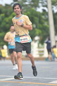 BIB: 1273
                            <button type="button" onclick="openModal(13133015)" class="btn btn-primary btn-sm float-right btn-popup" data-toggle="modal" data-target=".modal-high-quality">
                        <i class="fas fa-shopping-cart"></i> Add to Cart
                    </button>
                                            <button type="button" onclick="isThisMe(13133015, true)" class="btn btn-success btn-sm float-right btn-popup btn-isme hidden" data-toggle="tooltip" data-placement="bottom" title="นี่คือรูปของคุณใช่ไหม คลิกที่นี่เพื่อเอาเข้าอัลบั้ม">
                        <i class="fas fa-plus"></i> Add to album
                    </button>
                    <button type="button" onclick="isThisMe(13133015, false)" class="btn btn-warning btn-sm float-right btn-popup btn-isnotme hidden">
                        <i class="fas fa-ban"></i> Remove from album
                    </button>