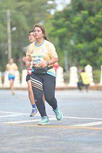 BIB: 5172
                            <button type="button" onclick="openModal(13133208)" class="btn btn-primary btn-sm float-right btn-popup" data-toggle="modal" data-target=".modal-high-quality">
                        <i class="fas fa-shopping-cart"></i> Add to Cart
                    </button>
                                            <button type="button" onclick="isThisMe(13133208, true)" class="btn btn-success btn-sm float-right btn-popup btn-isme hidden" data-toggle="tooltip" data-placement="bottom" title="นี่คือรูปของคุณใช่ไหม คลิกที่นี่เพื่อเอาเข้าอัลบั้ม">
                        <i class="fas fa-plus"></i> Add to album
                    </button>
                    <button type="button" onclick="isThisMe(13133208, false)" class="btn btn-warning btn-sm float-right btn-popup btn-isnotme hidden">
                        <i class="fas fa-ban"></i> Remove from album
                    </button>