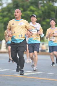 BIB: 5067
                            <button type="button" onclick="openModal(13132100)" class="btn btn-primary btn-sm float-right btn-popup" data-toggle="modal" data-target=".modal-high-quality">
                        <i class="fas fa-shopping-cart"></i> Add to Cart
                    </button>
                                            <button type="button" onclick="isThisMe(13132100, true)" class="btn btn-success btn-sm float-right btn-popup btn-isme hidden" data-toggle="tooltip" data-placement="bottom" title="นี่คือรูปของคุณใช่ไหม คลิกที่นี่เพื่อเอาเข้าอัลบั้ม">
                        <i class="fas fa-plus"></i> Add to album
                    </button>
                    <button type="button" onclick="isThisMe(13132100, false)" class="btn btn-warning btn-sm float-right btn-popup btn-isnotme hidden">
                        <i class="fas fa-ban"></i> Remove from album
                    </button>