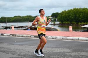 BIB: 1226
                            <button type="button" onclick="openModal(13058020)" class="btn btn-primary btn-sm float-right btn-popup" data-toggle="modal" data-target=".modal-high-quality">
                        <i class="fas fa-shopping-cart"></i> Add to Cart
                    </button>
                                            <button type="button" onclick="isThisMe(13058020, true)" class="btn btn-success btn-sm float-right btn-popup btn-isme hidden" data-toggle="tooltip" data-placement="bottom" title="นี่คือรูปของคุณใช่ไหม คลิกที่นี่เพื่อเอาเข้าอัลบั้ม">
                        <i class="fas fa-plus"></i> Add to album
                    </button>
                    <button type="button" onclick="isThisMe(13058020, false)" class="btn btn-warning btn-sm float-right btn-popup btn-isnotme hidden">
                        <i class="fas fa-ban"></i> Remove from album
                    </button>