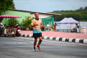 BIB: 1072
                            <button type="button" onclick="openModal(13058172)" class="btn btn-primary btn-sm float-right btn-popup" data-toggle="modal" data-target=".modal-high-quality">
                        <i class="fas fa-shopping-cart"></i> Add to Cart
                    </button>
                                            <button type="button" onclick="isThisMe(13058172, true)" class="btn btn-success btn-sm float-right btn-popup btn-isme hidden" data-toggle="tooltip" data-placement="bottom" title="นี่คือรูปของคุณใช่ไหม คลิกที่นี่เพื่อเอาเข้าอัลบั้ม">
                        <i class="fas fa-plus"></i> Add to album
                    </button>
                    <button type="button" onclick="isThisMe(13058172, false)" class="btn btn-warning btn-sm float-right btn-popup btn-isnotme hidden">
                        <i class="fas fa-ban"></i> Remove from album
                    </button>