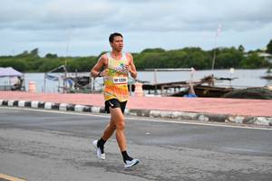 BIB: 1226
                            <button type="button" onclick="openModal(13057950)" class="btn btn-primary btn-sm float-right btn-popup" data-toggle="modal" data-target=".modal-high-quality">
                        <i class="fas fa-shopping-cart"></i> Add to Cart
                    </button>
                                            <button type="button" onclick="isThisMe(13057950, true)" class="btn btn-success btn-sm float-right btn-popup btn-isme hidden" data-toggle="tooltip" data-placement="bottom" title="นี่คือรูปของคุณใช่ไหม คลิกที่นี่เพื่อเอาเข้าอัลบั้ม">
                        <i class="fas fa-plus"></i> Add to album
                    </button>
                    <button type="button" onclick="isThisMe(13057950, false)" class="btn btn-warning btn-sm float-right btn-popup btn-isnotme hidden">
                        <i class="fas fa-ban"></i> Remove from album
                    </button>