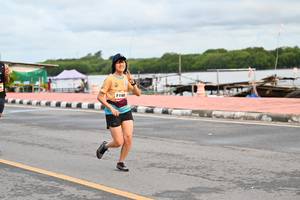 BIB: 1160
                            <button type="button" onclick="openModal(13097736)" class="btn btn-primary btn-sm float-right btn-popup" data-toggle="modal" data-target=".modal-high-quality">
                        <i class="fas fa-shopping-cart"></i> Add to Cart
                    </button>
                                            <button type="button" onclick="isThisMe(13097736, true)" class="btn btn-success btn-sm float-right btn-popup btn-isme hidden" data-toggle="tooltip" data-placement="bottom" title="นี่คือรูปของคุณใช่ไหม คลิกที่นี่เพื่อเอาเข้าอัลบั้ม">
                        <i class="fas fa-plus"></i> Add to album
                    </button>
                    <button type="button" onclick="isThisMe(13097736, false)" class="btn btn-warning btn-sm float-right btn-popup btn-isnotme hidden">
                        <i class="fas fa-ban"></i> Remove from album
                    </button>