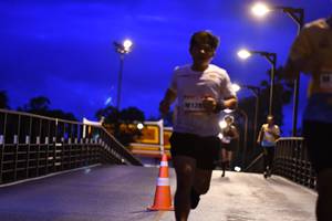 BIB: 120
                            <button type="button" onclick="openModal(13056944)" class="btn btn-primary btn-sm float-right btn-popup" data-toggle="modal" data-target=".modal-high-quality">
                        <i class="fas fa-shopping-cart"></i> Add to Cart
                    </button>
                                            <button type="button" onclick="isThisMe(13056944, true)" class="btn btn-success btn-sm float-right btn-popup btn-isme hidden" data-toggle="tooltip" data-placement="bottom" title="นี่คือรูปของคุณใช่ไหม คลิกที่นี่เพื่อเอาเข้าอัลบั้ม">
                        <i class="fas fa-plus"></i> Add to album
                    </button>
                    <button type="button" onclick="isThisMe(13056944, false)" class="btn btn-warning btn-sm float-right btn-popup btn-isnotme hidden">
                        <i class="fas fa-ban"></i> Remove from album
                    </button>