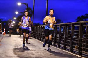 BIB: 1415, 2104
                            <button type="button" onclick="openModal(13056720)" class="btn btn-primary btn-sm float-right btn-popup" data-toggle="modal" data-target=".modal-high-quality">
                        <i class="fas fa-shopping-cart"></i> Add to Cart
                    </button>
                                            <button type="button" onclick="isThisMe(13056720, true)" class="btn btn-success btn-sm float-right btn-popup btn-isme hidden" data-toggle="tooltip" data-placement="bottom" title="นี่คือรูปของคุณใช่ไหม คลิกที่นี่เพื่อเอาเข้าอัลบั้ม">
                        <i class="fas fa-plus"></i> Add to album
                    </button>
                    <button type="button" onclick="isThisMe(13056720, false)" class="btn btn-warning btn-sm float-right btn-popup btn-isnotme hidden">
                        <i class="fas fa-ban"></i> Remove from album
                    </button>