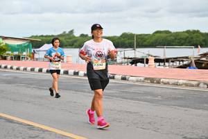 BIB: 2251, 2242
                            <button type="button" onclick="openModal(13101647)" class="btn btn-primary btn-sm float-right btn-popup" data-toggle="modal" data-target=".modal-high-quality">
                        <i class="fas fa-shopping-cart"></i> Add to Cart
                    </button>
                                            <button type="button" onclick="isThisMe(13101647, true)" class="btn btn-success btn-sm float-right btn-popup btn-isme hidden" data-toggle="tooltip" data-placement="bottom" title="นี่คือรูปของคุณใช่ไหม คลิกที่นี่เพื่อเอาเข้าอัลบั้ม">
                        <i class="fas fa-plus"></i> Add to album
                    </button>
                    <button type="button" onclick="isThisMe(13101647, false)" class="btn btn-warning btn-sm float-right btn-popup btn-isnotme hidden">
                        <i class="fas fa-ban"></i> Remove from album
                    </button>