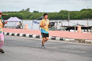 BIB: 
                            <button type="button" onclick="openModal(13103650)" class="btn btn-primary btn-sm float-right btn-popup" data-toggle="modal" data-target=".modal-high-quality">
                        <i class="fas fa-shopping-cart"></i> Add to Cart
                    </button>
                                            <button type="button" onclick="isThisMe(13103650, true)" class="btn btn-success btn-sm float-right btn-popup btn-isme hidden" data-toggle="tooltip" data-placement="bottom" title="นี่คือรูปของคุณใช่ไหม คลิกที่นี่เพื่อเอาเข้าอัลบั้ม">
                        <i class="fas fa-plus"></i> Add to album
                    </button>
                    <button type="button" onclick="isThisMe(13103650, false)" class="btn btn-warning btn-sm float-right btn-popup btn-isnotme hidden">
                        <i class="fas fa-ban"></i> Remove from album
                    </button>