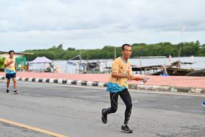 BIB: 
                            <button type="button" onclick="openModal(13099066)" class="btn btn-primary btn-sm float-right btn-popup" data-toggle="modal" data-target=".modal-high-quality">
                        <i class="fas fa-shopping-cart"></i> Add to Cart
                    </button>
                                            <button type="button" onclick="isThisMe(13099066, true)" class="btn btn-success btn-sm float-right btn-popup btn-isme hidden" data-toggle="tooltip" data-placement="bottom" title="นี่คือรูปของคุณใช่ไหม คลิกที่นี่เพื่อเอาเข้าอัลบั้ม">
                        <i class="fas fa-plus"></i> Add to album
                    </button>
                    <button type="button" onclick="isThisMe(13099066, false)" class="btn btn-warning btn-sm float-right btn-popup btn-isnotme hidden">
                        <i class="fas fa-ban"></i> Remove from album
                    </button>