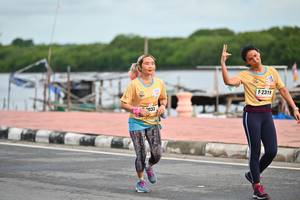 BIB: 2319, 033
                            <button type="button" onclick="openModal(13096679)" class="btn btn-primary btn-sm float-right btn-popup" data-toggle="modal" data-target=".modal-high-quality">
                        <i class="fas fa-shopping-cart"></i> Add to Cart
                    </button>
                                            <button type="button" onclick="isThisMe(13096679, true)" class="btn btn-success btn-sm float-right btn-popup btn-isme hidden" data-toggle="tooltip" data-placement="bottom" title="นี่คือรูปของคุณใช่ไหม คลิกที่นี่เพื่อเอาเข้าอัลบั้ม">
                        <i class="fas fa-plus"></i> Add to album
                    </button>
                    <button type="button" onclick="isThisMe(13096679, false)" class="btn btn-warning btn-sm float-right btn-popup btn-isnotme hidden">
                        <i class="fas fa-ban"></i> Remove from album
                    </button>