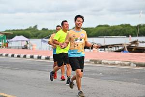 BIB: 2285
                            <button type="button" onclick="openModal(13102238)" class="btn btn-primary btn-sm float-right btn-popup" data-toggle="modal" data-target=".modal-high-quality">
                        <i class="fas fa-shopping-cart"></i> Add to Cart
                    </button>
                                            <button type="button" onclick="isThisMe(13102238, true)" class="btn btn-success btn-sm float-right btn-popup btn-isme hidden" data-toggle="tooltip" data-placement="bottom" title="นี่คือรูปของคุณใช่ไหม คลิกที่นี่เพื่อเอาเข้าอัลบั้ม">
                        <i class="fas fa-plus"></i> Add to album
                    </button>
                    <button type="button" onclick="isThisMe(13102238, false)" class="btn btn-warning btn-sm float-right btn-popup btn-isnotme hidden">
                        <i class="fas fa-ban"></i> Remove from album
                    </button>