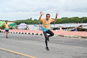 BIB: 2725
                            <button type="button" onclick="openModal(13098949)" class="btn btn-primary btn-sm float-right btn-popup" data-toggle="modal" data-target=".modal-high-quality">
                        <i class="fas fa-shopping-cart"></i> Add to Cart
                    </button>
                                            <button type="button" onclick="isThisMe(13098949, true)" class="btn btn-success btn-sm float-right btn-popup btn-isme hidden" data-toggle="tooltip" data-placement="bottom" title="นี่คือรูปของคุณใช่ไหม คลิกที่นี่เพื่อเอาเข้าอัลบั้ม">
                        <i class="fas fa-plus"></i> Add to album
                    </button>
                    <button type="button" onclick="isThisMe(13098949, false)" class="btn btn-warning btn-sm float-right btn-popup btn-isnotme hidden">
                        <i class="fas fa-ban"></i> Remove from album
                    </button>