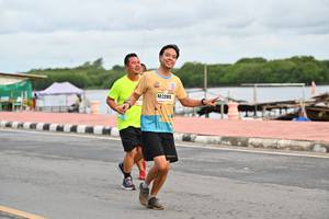 BIB: 2285
                            <button type="button" onclick="openModal(13102198)" class="btn btn-primary btn-sm float-right btn-popup" data-toggle="modal" data-target=".modal-high-quality">
                        <i class="fas fa-shopping-cart"></i> Add to Cart
                    </button>
                                            <button type="button" onclick="isThisMe(13102198, true)" class="btn btn-success btn-sm float-right btn-popup btn-isme hidden" data-toggle="tooltip" data-placement="bottom" title="นี่คือรูปของคุณใช่ไหม คลิกที่นี่เพื่อเอาเข้าอัลบั้ม">
                        <i class="fas fa-plus"></i> Add to album
                    </button>
                    <button type="button" onclick="isThisMe(13102198, false)" class="btn btn-warning btn-sm float-right btn-popup btn-isnotme hidden">
                        <i class="fas fa-ban"></i> Remove from album
                    </button>