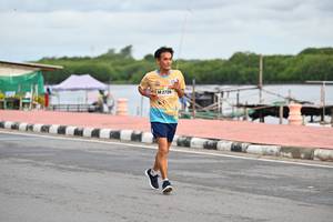 BIB: 2726
                            <button type="button" onclick="openModal(13099360)" class="btn btn-primary btn-sm float-right btn-popup" data-toggle="modal" data-target=".modal-high-quality">
                        <i class="fas fa-shopping-cart"></i> Add to Cart
                    </button>
                                            <button type="button" onclick="isThisMe(13099360, true)" class="btn btn-success btn-sm float-right btn-popup btn-isme hidden" data-toggle="tooltip" data-placement="bottom" title="นี่คือรูปของคุณใช่ไหม คลิกที่นี่เพื่อเอาเข้าอัลบั้ม">
                        <i class="fas fa-plus"></i> Add to album
                    </button>
                    <button type="button" onclick="isThisMe(13099360, false)" class="btn btn-warning btn-sm float-right btn-popup btn-isnotme hidden">
                        <i class="fas fa-ban"></i> Remove from album
                    </button>