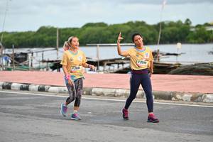 BIB: 2319, 2033
                            <button type="button" onclick="openModal(13096828)" class="btn btn-primary btn-sm float-right btn-popup" data-toggle="modal" data-target=".modal-high-quality">
                        <i class="fas fa-shopping-cart"></i> Add to Cart
                    </button>
                                            <button type="button" onclick="isThisMe(13096828, true)" class="btn btn-success btn-sm float-right btn-popup btn-isme hidden" data-toggle="tooltip" data-placement="bottom" title="นี่คือรูปของคุณใช่ไหม คลิกที่นี่เพื่อเอาเข้าอัลบั้ม">
                        <i class="fas fa-plus"></i> Add to album
                    </button>
                    <button type="button" onclick="isThisMe(13096828, false)" class="btn btn-warning btn-sm float-right btn-popup btn-isnotme hidden">
                        <i class="fas fa-ban"></i> Remove from album
                    </button>