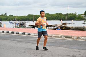 BIB: 206
                            <button type="button" onclick="openModal(13102618)" class="btn btn-primary btn-sm float-right btn-popup" data-toggle="modal" data-target=".modal-high-quality">
                        <i class="fas fa-shopping-cart"></i> Add to Cart
                    </button>
                                            <button type="button" onclick="isThisMe(13102618, true)" class="btn btn-success btn-sm float-right btn-popup btn-isme hidden" data-toggle="tooltip" data-placement="bottom" title="นี่คือรูปของคุณใช่ไหม คลิกที่นี่เพื่อเอาเข้าอัลบั้ม">
                        <i class="fas fa-plus"></i> Add to album
                    </button>
                    <button type="button" onclick="isThisMe(13102618, false)" class="btn btn-warning btn-sm float-right btn-popup btn-isnotme hidden">
                        <i class="fas fa-ban"></i> Remove from album
                    </button>