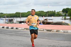 BIB: 3159
                            <button type="button" onclick="openModal(13102412)" class="btn btn-primary btn-sm float-right btn-popup" data-toggle="modal" data-target=".modal-high-quality">
                        <i class="fas fa-shopping-cart"></i> Add to Cart
                    </button>
                                            <button type="button" onclick="isThisMe(13102412, true)" class="btn btn-success btn-sm float-right btn-popup btn-isme hidden" data-toggle="tooltip" data-placement="bottom" title="นี่คือรูปของคุณใช่ไหม คลิกที่นี่เพื่อเอาเข้าอัลบั้ม">
                        <i class="fas fa-plus"></i> Add to album
                    </button>
                    <button type="button" onclick="isThisMe(13102412, false)" class="btn btn-warning btn-sm float-right btn-popup btn-isnotme hidden">
                        <i class="fas fa-ban"></i> Remove from album
                    </button>