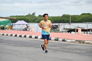 BIB: 2726
                            <button type="button" onclick="openModal(13099363)" class="btn btn-primary btn-sm float-right btn-popup" data-toggle="modal" data-target=".modal-high-quality">
                        <i class="fas fa-shopping-cart"></i> Add to Cart
                    </button>
                                            <button type="button" onclick="isThisMe(13099363, true)" class="btn btn-success btn-sm float-right btn-popup btn-isme hidden" data-toggle="tooltip" data-placement="bottom" title="นี่คือรูปของคุณใช่ไหม คลิกที่นี่เพื่อเอาเข้าอัลบั้ม">
                        <i class="fas fa-plus"></i> Add to album
                    </button>
                    <button type="button" onclick="isThisMe(13099363, false)" class="btn btn-warning btn-sm float-right btn-popup btn-isnotme hidden">
                        <i class="fas fa-ban"></i> Remove from album
                    </button>