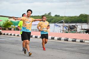 BIB: 2285, 3159
                            <button type="button" onclick="openModal(13102001)" class="btn btn-primary btn-sm float-right btn-popup" data-toggle="modal" data-target=".modal-high-quality">
                        <i class="fas fa-shopping-cart"></i> Add to Cart
                    </button>
                                            <button type="button" onclick="isThisMe(13102001, true)" class="btn btn-success btn-sm float-right btn-popup btn-isme hidden" data-toggle="tooltip" data-placement="bottom" title="นี่คือรูปของคุณใช่ไหม คลิกที่นี่เพื่อเอาเข้าอัลบั้ม">
                        <i class="fas fa-plus"></i> Add to album
                    </button>
                    <button type="button" onclick="isThisMe(13102001, false)" class="btn btn-warning btn-sm float-right btn-popup btn-isnotme hidden">
                        <i class="fas fa-ban"></i> Remove from album
                    </button>