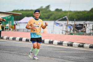 BIB: 1036
                            <button type="button" onclick="openModal(13072207)" class="btn btn-primary btn-sm float-right btn-popup" data-toggle="modal" data-target=".modal-high-quality">
                        <i class="fas fa-shopping-cart"></i> Add to Cart
                    </button>
                                            <button type="button" onclick="isThisMe(13072207, true)" class="btn btn-success btn-sm float-right btn-popup btn-isme hidden" data-toggle="tooltip" data-placement="bottom" title="นี่คือรูปของคุณใช่ไหม คลิกที่นี่เพื่อเอาเข้าอัลบั้ม">
                        <i class="fas fa-plus"></i> Add to album
                    </button>
                    <button type="button" onclick="isThisMe(13072207, false)" class="btn btn-warning btn-sm float-right btn-popup btn-isnotme hidden">
                        <i class="fas fa-ban"></i> Remove from album
                    </button>