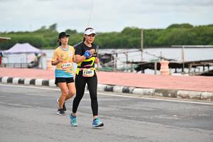 BIB: 1426, 2201
                            <button type="button" onclick="openModal(13070917)" class="btn btn-primary btn-sm float-right btn-popup" data-toggle="modal" data-target=".modal-high-quality">
                        <i class="fas fa-shopping-cart"></i> Add to Cart
                    </button>
                                            <button type="button" onclick="isThisMe(13070917, true)" class="btn btn-success btn-sm float-right btn-popup btn-isme hidden" data-toggle="tooltip" data-placement="bottom" title="นี่คือรูปของคุณใช่ไหม คลิกที่นี่เพื่อเอาเข้าอัลบั้ม">
                        <i class="fas fa-plus"></i> Add to album
                    </button>
                    <button type="button" onclick="isThisMe(13070917, false)" class="btn btn-warning btn-sm float-right btn-popup btn-isnotme hidden">
                        <i class="fas fa-ban"></i> Remove from album
                    </button>