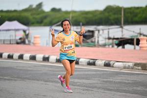 BIB: 1223
                            <button type="button" onclick="openModal(13058901)" class="btn btn-primary btn-sm float-right btn-popup" data-toggle="modal" data-target=".modal-high-quality">
                        <i class="fas fa-shopping-cart"></i> Add to Cart
                    </button>
                                            <button type="button" onclick="isThisMe(13058901, true)" class="btn btn-success btn-sm float-right btn-popup btn-isme hidden" data-toggle="tooltip" data-placement="bottom" title="นี่คือรูปของคุณใช่ไหม คลิกที่นี่เพื่อเอาเข้าอัลบั้ม">
                        <i class="fas fa-plus"></i> Add to album
                    </button>
                    <button type="button" onclick="isThisMe(13058901, false)" class="btn btn-warning btn-sm float-right btn-popup btn-isnotme hidden">
                        <i class="fas fa-ban"></i> Remove from album
                    </button>