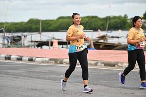 BIB: 3152
                            <button type="button" onclick="openModal(13061157)" class="btn btn-primary btn-sm float-right btn-popup" data-toggle="modal" data-target=".modal-high-quality">
                        <i class="fas fa-shopping-cart"></i> Add to Cart
                    </button>
                                            <button type="button" onclick="isThisMe(13061157, true)" class="btn btn-success btn-sm float-right btn-popup btn-isme hidden" data-toggle="tooltip" data-placement="bottom" title="นี่คือรูปของคุณใช่ไหม คลิกที่นี่เพื่อเอาเข้าอัลบั้ม">
                        <i class="fas fa-plus"></i> Add to album
                    </button>
                    <button type="button" onclick="isThisMe(13061157, false)" class="btn btn-warning btn-sm float-right btn-popup btn-isnotme hidden">
                        <i class="fas fa-ban"></i> Remove from album
                    </button>