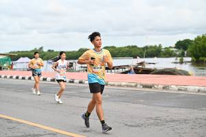 BIB: 313
                            <button type="button" onclick="openModal(13078858)" class="btn btn-primary btn-sm float-right btn-popup" data-toggle="modal" data-target=".modal-high-quality">
                        <i class="fas fa-shopping-cart"></i> Add to Cart
                    </button>
                                            <button type="button" onclick="isThisMe(13078858, true)" class="btn btn-success btn-sm float-right btn-popup btn-isme hidden" data-toggle="tooltip" data-placement="bottom" title="นี่คือรูปของคุณใช่ไหม คลิกที่นี่เพื่อเอาเข้าอัลบั้ม">
                        <i class="fas fa-plus"></i> Add to album
                    </button>
                    <button type="button" onclick="isThisMe(13078858, false)" class="btn btn-warning btn-sm float-right btn-popup btn-isnotme hidden">
                        <i class="fas fa-ban"></i> Remove from album
                    </button>