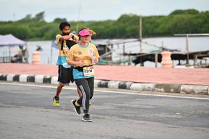 BIB: 2134
                            <button type="button" onclick="openModal(13073726)" class="btn btn-primary btn-sm float-right btn-popup" data-toggle="modal" data-target=".modal-high-quality">
                        <i class="fas fa-shopping-cart"></i> Add to Cart
                    </button>
                                            <button type="button" onclick="isThisMe(13073726, true)" class="btn btn-success btn-sm float-right btn-popup btn-isme hidden" data-toggle="tooltip" data-placement="bottom" title="นี่คือรูปของคุณใช่ไหม คลิกที่นี่เพื่อเอาเข้าอัลบั้ม">
                        <i class="fas fa-plus"></i> Add to album
                    </button>
                    <button type="button" onclick="isThisMe(13073726, false)" class="btn btn-warning btn-sm float-right btn-popup btn-isnotme hidden">
                        <i class="fas fa-ban"></i> Remove from album
                    </button>