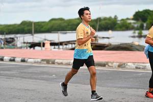 BIB: 
                            <button type="button" onclick="openModal(13058696)" class="btn btn-primary btn-sm float-right btn-popup" data-toggle="modal" data-target=".modal-high-quality">
                        <i class="fas fa-shopping-cart"></i> Add to Cart
                    </button>
                                            <button type="button" onclick="isThisMe(13058696, true)" class="btn btn-success btn-sm float-right btn-popup btn-isme hidden" data-toggle="tooltip" data-placement="bottom" title="นี่คือรูปของคุณใช่ไหม คลิกที่นี่เพื่อเอาเข้าอัลบั้ม">
                        <i class="fas fa-plus"></i> Add to album
                    </button>
                    <button type="button" onclick="isThisMe(13058696, false)" class="btn btn-warning btn-sm float-right btn-popup btn-isnotme hidden">
                        <i class="fas fa-ban"></i> Remove from album
                    </button>