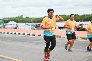 BIB: 203
                            <button type="button" onclick="openModal(13068925)" class="btn btn-primary btn-sm float-right btn-popup" data-toggle="modal" data-target=".modal-high-quality">
                        <i class="fas fa-shopping-cart"></i> Add to Cart
                    </button>
                                            <button type="button" onclick="isThisMe(13068925, true)" class="btn btn-success btn-sm float-right btn-popup btn-isme hidden" data-toggle="tooltip" data-placement="bottom" title="นี่คือรูปของคุณใช่ไหม คลิกที่นี่เพื่อเอาเข้าอัลบั้ม">
                        <i class="fas fa-plus"></i> Add to album
                    </button>
                    <button type="button" onclick="isThisMe(13068925, false)" class="btn btn-warning btn-sm float-right btn-popup btn-isnotme hidden">
                        <i class="fas fa-ban"></i> Remove from album
                    </button>