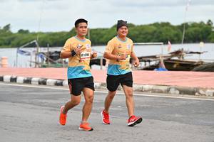 BIB: 1090
                            <button type="button" onclick="openModal(13084706)" class="btn btn-primary btn-sm float-right btn-popup" data-toggle="modal" data-target=".modal-high-quality">
                        <i class="fas fa-shopping-cart"></i> Add to Cart
                    </button>
                                            <button type="button" onclick="isThisMe(13084706, true)" class="btn btn-success btn-sm float-right btn-popup btn-isme hidden" data-toggle="tooltip" data-placement="bottom" title="นี่คือรูปของคุณใช่ไหม คลิกที่นี่เพื่อเอาเข้าอัลบั้ม">
                        <i class="fas fa-plus"></i> Add to album
                    </button>
                    <button type="button" onclick="isThisMe(13084706, false)" class="btn btn-warning btn-sm float-right btn-popup btn-isnotme hidden">
                        <i class="fas fa-ban"></i> Remove from album
                    </button>