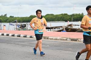 BIB: 2156
                            <button type="button" onclick="openModal(13076450)" class="btn btn-primary btn-sm float-right btn-popup" data-toggle="modal" data-target=".modal-high-quality">
                        <i class="fas fa-shopping-cart"></i> Add to Cart
                    </button>
                                            <button type="button" onclick="isThisMe(13076450, true)" class="btn btn-success btn-sm float-right btn-popup btn-isme hidden" data-toggle="tooltip" data-placement="bottom" title="นี่คือรูปของคุณใช่ไหม คลิกที่นี่เพื่อเอาเข้าอัลบั้ม">
                        <i class="fas fa-plus"></i> Add to album
                    </button>
                    <button type="button" onclick="isThisMe(13076450, false)" class="btn btn-warning btn-sm float-right btn-popup btn-isnotme hidden">
                        <i class="fas fa-ban"></i> Remove from album
                    </button>