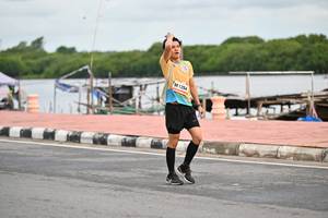 BIB: 1254
                            <button type="button" onclick="openModal(13060858)" class="btn btn-primary btn-sm float-right btn-popup" data-toggle="modal" data-target=".modal-high-quality">
                        <i class="fas fa-shopping-cart"></i> Add to Cart
                    </button>
                                            <button type="button" onclick="isThisMe(13060858, true)" class="btn btn-success btn-sm float-right btn-popup btn-isme hidden" data-toggle="tooltip" data-placement="bottom" title="นี่คือรูปของคุณใช่ไหม คลิกที่นี่เพื่อเอาเข้าอัลบั้ม">
                        <i class="fas fa-plus"></i> Add to album
                    </button>
                    <button type="button" onclick="isThisMe(13060858, false)" class="btn btn-warning btn-sm float-right btn-popup btn-isnotme hidden">
                        <i class="fas fa-ban"></i> Remove from album
                    </button>