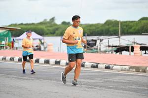 BIB: 7366
                            <button type="button" onclick="openModal(13066681)" class="btn btn-primary btn-sm float-right btn-popup" data-toggle="modal" data-target=".modal-high-quality">
                        <i class="fas fa-shopping-cart"></i> Add to Cart
                    </button>
                                            <button type="button" onclick="isThisMe(13066681, true)" class="btn btn-success btn-sm float-right btn-popup btn-isme hidden" data-toggle="tooltip" data-placement="bottom" title="นี่คือรูปของคุณใช่ไหม คลิกที่นี่เพื่อเอาเข้าอัลบั้ม">
                        <i class="fas fa-plus"></i> Add to album
                    </button>
                    <button type="button" onclick="isThisMe(13066681, false)" class="btn btn-warning btn-sm float-right btn-popup btn-isnotme hidden">
                        <i class="fas fa-ban"></i> Remove from album
                    </button>