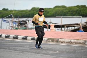 BIB: 
                            <button type="button" onclick="openModal(13061636)" class="btn btn-primary btn-sm float-right btn-popup" data-toggle="modal" data-target=".modal-high-quality">
                        <i class="fas fa-shopping-cart"></i> Add to Cart
                    </button>
                                            <button type="button" onclick="isThisMe(13061636, true)" class="btn btn-success btn-sm float-right btn-popup btn-isme hidden" data-toggle="tooltip" data-placement="bottom" title="นี่คือรูปของคุณใช่ไหม คลิกที่นี่เพื่อเอาเข้าอัลบั้ม">
                        <i class="fas fa-plus"></i> Add to album
                    </button>
                    <button type="button" onclick="isThisMe(13061636, false)" class="btn btn-warning btn-sm float-right btn-popup btn-isnotme hidden">
                        <i class="fas fa-ban"></i> Remove from album
                    </button>