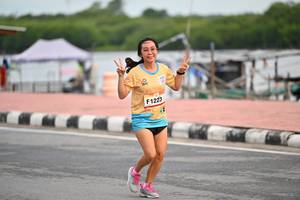 BIB: 1223
                            <button type="button" onclick="openModal(13058890)" class="btn btn-primary btn-sm float-right btn-popup" data-toggle="modal" data-target=".modal-high-quality">
                        <i class="fas fa-shopping-cart"></i> Add to Cart
                    </button>
                                            <button type="button" onclick="isThisMe(13058890, true)" class="btn btn-success btn-sm float-right btn-popup btn-isme hidden" data-toggle="tooltip" data-placement="bottom" title="นี่คือรูปของคุณใช่ไหม คลิกที่นี่เพื่อเอาเข้าอัลบั้ม">
                        <i class="fas fa-plus"></i> Add to album
                    </button>
                    <button type="button" onclick="isThisMe(13058890, false)" class="btn btn-warning btn-sm float-right btn-popup btn-isnotme hidden">
                        <i class="fas fa-ban"></i> Remove from album
                    </button>