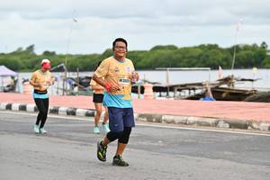 BIB: 2023
                            <button type="button" onclick="openModal(13077470)" class="btn btn-primary btn-sm float-right btn-popup" data-toggle="modal" data-target=".modal-high-quality">
                        <i class="fas fa-shopping-cart"></i> Add to Cart
                    </button>
                                            <button type="button" onclick="isThisMe(13077470, true)" class="btn btn-success btn-sm float-right btn-popup btn-isme hidden" data-toggle="tooltip" data-placement="bottom" title="นี่คือรูปของคุณใช่ไหม คลิกที่นี่เพื่อเอาเข้าอัลบั้ม">
                        <i class="fas fa-plus"></i> Add to album
                    </button>
                    <button type="button" onclick="isThisMe(13077470, false)" class="btn btn-warning btn-sm float-right btn-popup btn-isnotme hidden">
                        <i class="fas fa-ban"></i> Remove from album
                    </button>