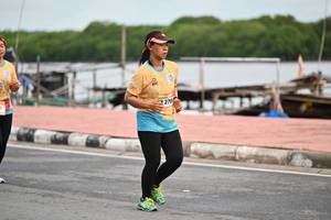 BIB: 270
                            <button type="button" onclick="openModal(13062913)" class="btn btn-primary btn-sm float-right btn-popup" data-toggle="modal" data-target=".modal-high-quality">
                        <i class="fas fa-shopping-cart"></i> Add to Cart
                    </button>
                                            <button type="button" onclick="isThisMe(13062913, true)" class="btn btn-success btn-sm float-right btn-popup btn-isme hidden" data-toggle="tooltip" data-placement="bottom" title="นี่คือรูปของคุณใช่ไหม คลิกที่นี่เพื่อเอาเข้าอัลบั้ม">
                        <i class="fas fa-plus"></i> Add to album
                    </button>
                    <button type="button" onclick="isThisMe(13062913, false)" class="btn btn-warning btn-sm float-right btn-popup btn-isnotme hidden">
                        <i class="fas fa-ban"></i> Remove from album
                    </button>