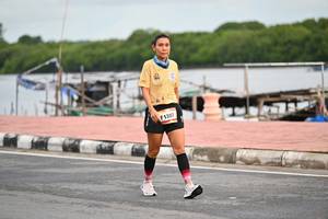 BIB: 1387
                            <button type="button" onclick="openModal(13060118)" class="btn btn-primary btn-sm float-right btn-popup" data-toggle="modal" data-target=".modal-high-quality">
                        <i class="fas fa-shopping-cart"></i> Add to Cart
                    </button>
                                            <button type="button" onclick="isThisMe(13060118, true)" class="btn btn-success btn-sm float-right btn-popup btn-isme hidden" data-toggle="tooltip" data-placement="bottom" title="นี่คือรูปของคุณใช่ไหม คลิกที่นี่เพื่อเอาเข้าอัลบั้ม">
                        <i class="fas fa-plus"></i> Add to album
                    </button>
                    <button type="button" onclick="isThisMe(13060118, false)" class="btn btn-warning btn-sm float-right btn-popup btn-isnotme hidden">
                        <i class="fas fa-ban"></i> Remove from album
                    </button>