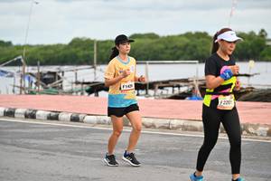 BIB: 1426, 2201
                            <button type="button" onclick="openModal(13071408)" class="btn btn-primary btn-sm float-right btn-popup" data-toggle="modal" data-target=".modal-high-quality">
                        <i class="fas fa-shopping-cart"></i> Add to Cart
                    </button>
                                            <button type="button" onclick="isThisMe(13071408, true)" class="btn btn-success btn-sm float-right btn-popup btn-isme hidden" data-toggle="tooltip" data-placement="bottom" title="นี่คือรูปของคุณใช่ไหม คลิกที่นี่เพื่อเอาเข้าอัลบั้ม">
                        <i class="fas fa-plus"></i> Add to album
                    </button>
                    <button type="button" onclick="isThisMe(13071408, false)" class="btn btn-warning btn-sm float-right btn-popup btn-isnotme hidden">
                        <i class="fas fa-ban"></i> Remove from album
                    </button>