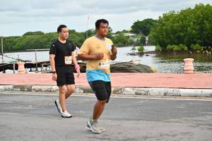 BIB: 
                            <button type="button" onclick="openModal(13076491)" class="btn btn-primary btn-sm float-right btn-popup" data-toggle="modal" data-target=".modal-high-quality">
                        <i class="fas fa-shopping-cart"></i> Add to Cart
                    </button>
                                            <button type="button" onclick="isThisMe(13076491, true)" class="btn btn-success btn-sm float-right btn-popup btn-isme hidden" data-toggle="tooltip" data-placement="bottom" title="นี่คือรูปของคุณใช่ไหม คลิกที่นี่เพื่อเอาเข้าอัลบั้ม">
                        <i class="fas fa-plus"></i> Add to album
                    </button>
                    <button type="button" onclick="isThisMe(13076491, false)" class="btn btn-warning btn-sm float-right btn-popup btn-isnotme hidden">
                        <i class="fas fa-ban"></i> Remove from album
                    </button>