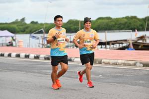 BIB: 1090, 2052
                            <button type="button" onclick="openModal(13084563)" class="btn btn-primary btn-sm float-right btn-popup" data-toggle="modal" data-target=".modal-high-quality">
                        <i class="fas fa-shopping-cart"></i> Add to Cart
                    </button>
                                            <button type="button" onclick="isThisMe(13084563, true)" class="btn btn-success btn-sm float-right btn-popup btn-isme hidden" data-toggle="tooltip" data-placement="bottom" title="นี่คือรูปของคุณใช่ไหม คลิกที่นี่เพื่อเอาเข้าอัลบั้ม">
                        <i class="fas fa-plus"></i> Add to album
                    </button>
                    <button type="button" onclick="isThisMe(13084563, false)" class="btn btn-warning btn-sm float-right btn-popup btn-isnotme hidden">
                        <i class="fas fa-ban"></i> Remove from album
                    </button>