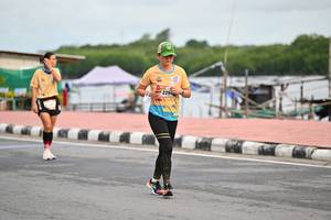 BIB: 225
                            <button type="button" onclick="openModal(13059205)" class="btn btn-primary btn-sm float-right btn-popup" data-toggle="modal" data-target=".modal-high-quality">
                        <i class="fas fa-shopping-cart"></i> Add to Cart
                    </button>
                                            <button type="button" onclick="isThisMe(13059205, true)" class="btn btn-success btn-sm float-right btn-popup btn-isme hidden" data-toggle="tooltip" data-placement="bottom" title="นี่คือรูปของคุณใช่ไหม คลิกที่นี่เพื่อเอาเข้าอัลบั้ม">
                        <i class="fas fa-plus"></i> Add to album
                    </button>
                    <button type="button" onclick="isThisMe(13059205, false)" class="btn btn-warning btn-sm float-right btn-popup btn-isnotme hidden">
                        <i class="fas fa-ban"></i> Remove from album
                    </button>