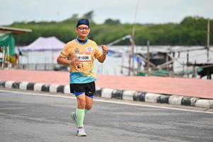 BIB: 11036
                            <button type="button" onclick="openModal(13072312)" class="btn btn-primary btn-sm float-right btn-popup" data-toggle="modal" data-target=".modal-high-quality">
                        <i class="fas fa-shopping-cart"></i> Add to Cart
                    </button>
                                            <button type="button" onclick="isThisMe(13072312, true)" class="btn btn-success btn-sm float-right btn-popup btn-isme hidden" data-toggle="tooltip" data-placement="bottom" title="นี่คือรูปของคุณใช่ไหม คลิกที่นี่เพื่อเอาเข้าอัลบั้ม">
                        <i class="fas fa-plus"></i> Add to album
                    </button>
                    <button type="button" onclick="isThisMe(13072312, false)" class="btn btn-warning btn-sm float-right btn-popup btn-isnotme hidden">
                        <i class="fas fa-ban"></i> Remove from album
                    </button>