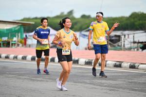 BIB: 
                            <button type="button" onclick="openModal(13082503)" class="btn btn-primary btn-sm float-right btn-popup" data-toggle="modal" data-target=".modal-high-quality">
                        <i class="fas fa-shopping-cart"></i> Add to Cart
                    </button>
                                            <button type="button" onclick="isThisMe(13082503, true)" class="btn btn-success btn-sm float-right btn-popup btn-isme hidden" data-toggle="tooltip" data-placement="bottom" title="นี่คือรูปของคุณใช่ไหม คลิกที่นี่เพื่อเอาเข้าอัลบั้ม">
                        <i class="fas fa-plus"></i> Add to album
                    </button>
                    <button type="button" onclick="isThisMe(13082503, false)" class="btn btn-warning btn-sm float-right btn-popup btn-isnotme hidden">
                        <i class="fas fa-ban"></i> Remove from album
                    </button>