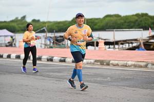 BIB: 2202
                            <button type="button" onclick="openModal(13060952)" class="btn btn-primary btn-sm float-right btn-popup" data-toggle="modal" data-target=".modal-high-quality">
                        <i class="fas fa-shopping-cart"></i> Add to Cart
                    </button>
                                            <button type="button" onclick="isThisMe(13060952, true)" class="btn btn-success btn-sm float-right btn-popup btn-isme hidden" data-toggle="tooltip" data-placement="bottom" title="นี่คือรูปของคุณใช่ไหม คลิกที่นี่เพื่อเอาเข้าอัลบั้ม">
                        <i class="fas fa-plus"></i> Add to album
                    </button>
                    <button type="button" onclick="isThisMe(13060952, false)" class="btn btn-warning btn-sm float-right btn-popup btn-isnotme hidden">
                        <i class="fas fa-ban"></i> Remove from album
                    </button>