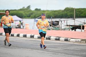 BIB: 2035, 1469
                            <button type="button" onclick="openModal(13067320)" class="btn btn-primary btn-sm float-right btn-popup" data-toggle="modal" data-target=".modal-high-quality">
                        <i class="fas fa-shopping-cart"></i> Add to Cart
                    </button>
                                            <button type="button" onclick="isThisMe(13067320, true)" class="btn btn-success btn-sm float-right btn-popup btn-isme hidden" data-toggle="tooltip" data-placement="bottom" title="นี่คือรูปของคุณใช่ไหม คลิกที่นี่เพื่อเอาเข้าอัลบั้ม">
                        <i class="fas fa-plus"></i> Add to album
                    </button>
                    <button type="button" onclick="isThisMe(13067320, false)" class="btn btn-warning btn-sm float-right btn-popup btn-isnotme hidden">
                        <i class="fas fa-ban"></i> Remove from album
                    </button>