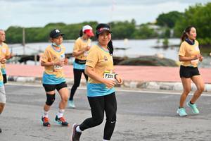 BIB: 2310
                            <button type="button" onclick="openModal(13078395)" class="btn btn-primary btn-sm float-right btn-popup" data-toggle="modal" data-target=".modal-high-quality">
                        <i class="fas fa-shopping-cart"></i> Add to Cart
                    </button>
                                            <button type="button" onclick="isThisMe(13078395, true)" class="btn btn-success btn-sm float-right btn-popup btn-isme hidden" data-toggle="tooltip" data-placement="bottom" title="นี่คือรูปของคุณใช่ไหม คลิกที่นี่เพื่อเอาเข้าอัลบั้ม">
                        <i class="fas fa-plus"></i> Add to album
                    </button>
                    <button type="button" onclick="isThisMe(13078395, false)" class="btn btn-warning btn-sm float-right btn-popup btn-isnotme hidden">
                        <i class="fas fa-ban"></i> Remove from album
                    </button>